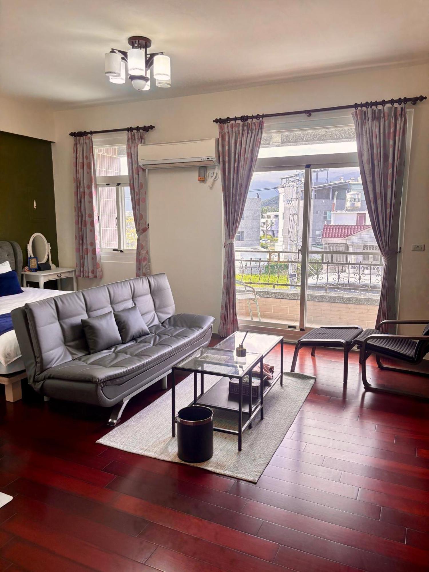 伊家民宿yi Home 志航路一段398號 Taitung Exterior foto