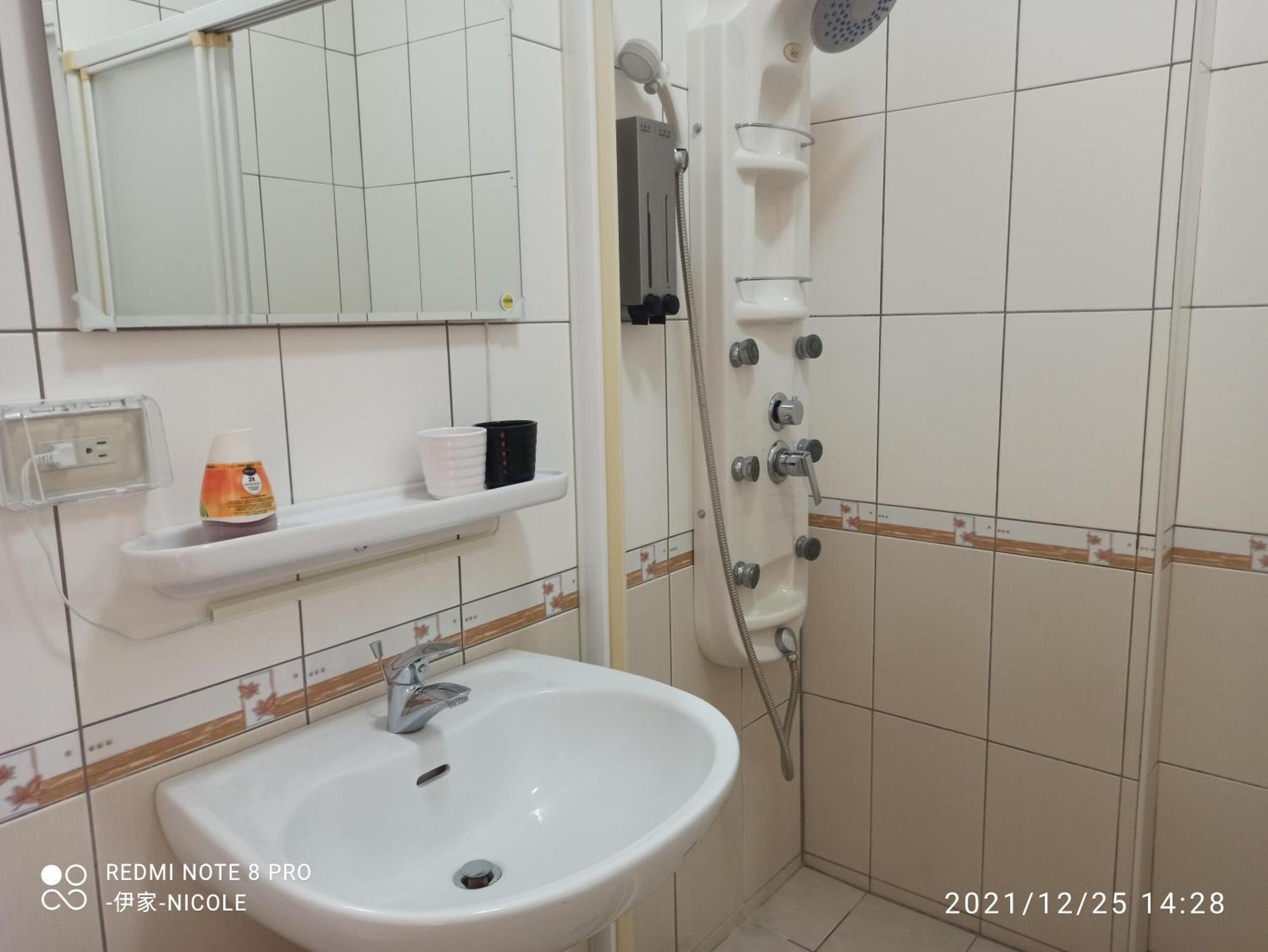 伊家民宿yi Home 志航路一段398號 Taitung Quarto foto